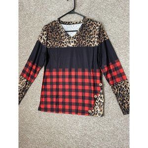 Bellelily Women’s Colorblock Cheetah Button Accent Long Sleeve Shirt Size Medium